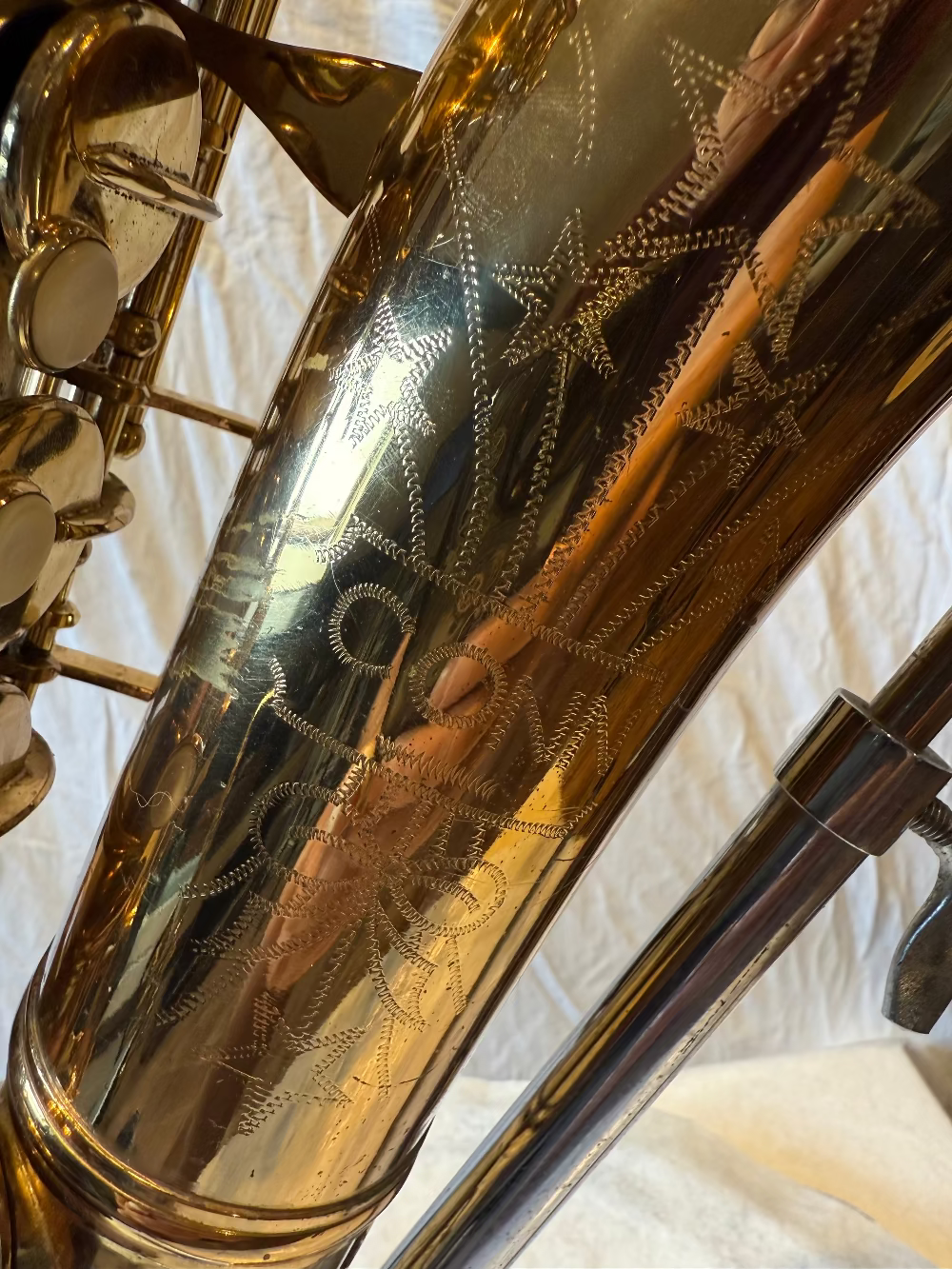 Conn Shooting Star alt saxofoon N35569 – gravure