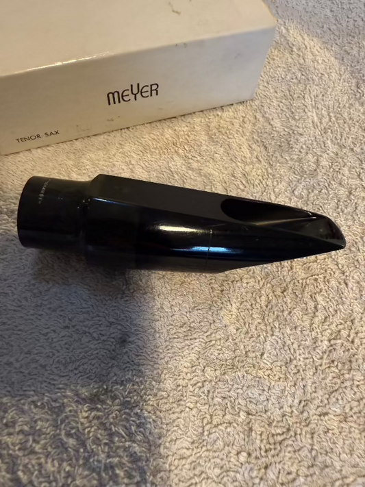 Meyer-mondstuk-eboniet-medium-7-tenor-zijkant