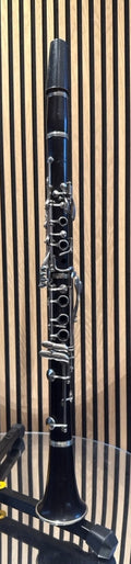 Complete SML 5 Star wooden Bb clarinet front view