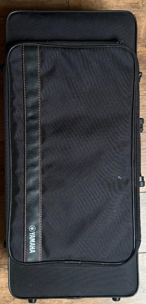 Original Yamaha YAS-280 saxophone case