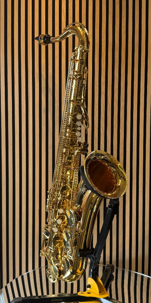 Yamaha YTS-280 tenor saxophone front angle view
