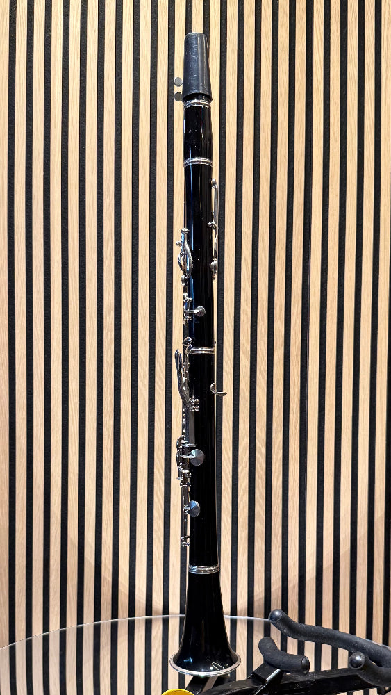 Yamaha YCL-24 Bb clarinet side view