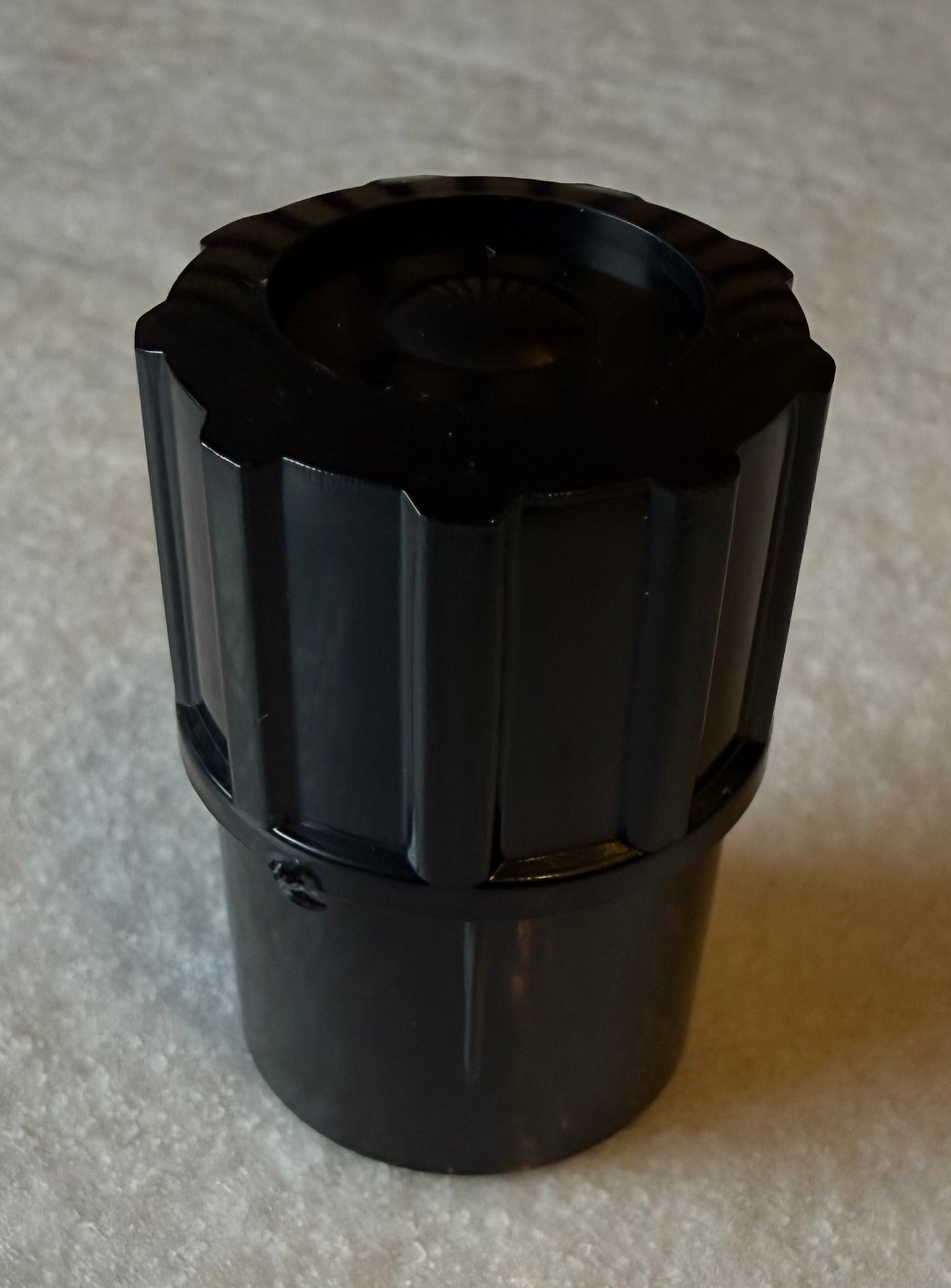Saxophone end cap for neck connection