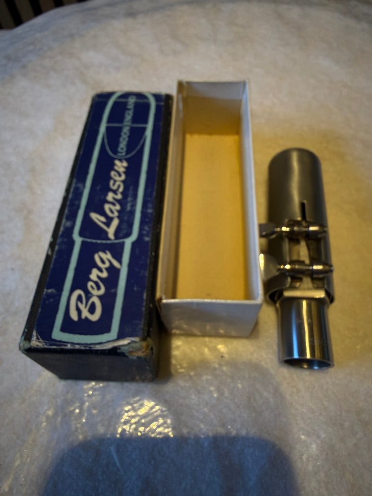 Berg Larsen alto sax mouthpiece steel 85/1 SMS with original box overview