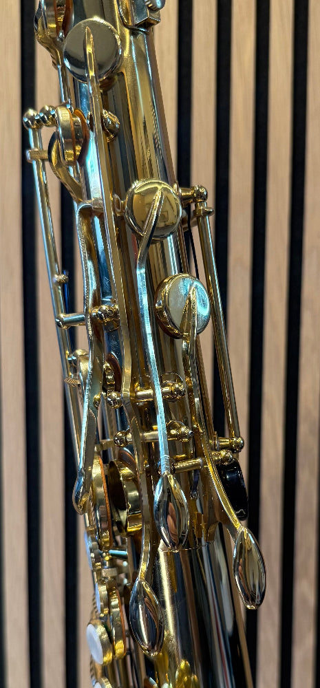 Royal Winds by Borgani RTS55 tenor saxophone in gold lacquer – close-up of palm keys and upper keywork
