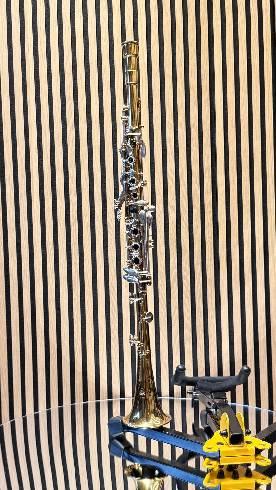 Right side view of Orsi professional steel Bb clarinet