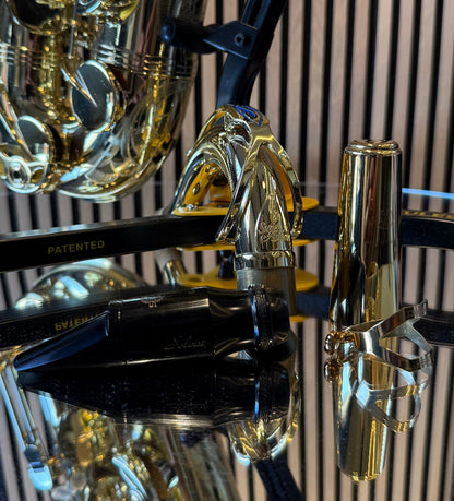 Selmer Super Action 80 Series II tenor saxophone – original neck with Selmer Soloist C* mouthpiece, ligature and mouthpiece cap
