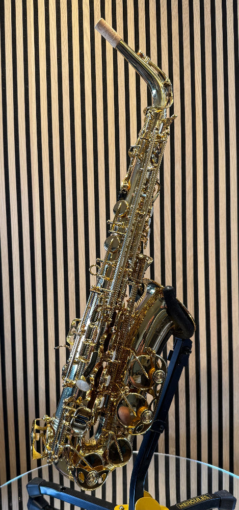 Trevor James SR alto saxophone in gold lacquer – rear view showing keywork and bell engraving
