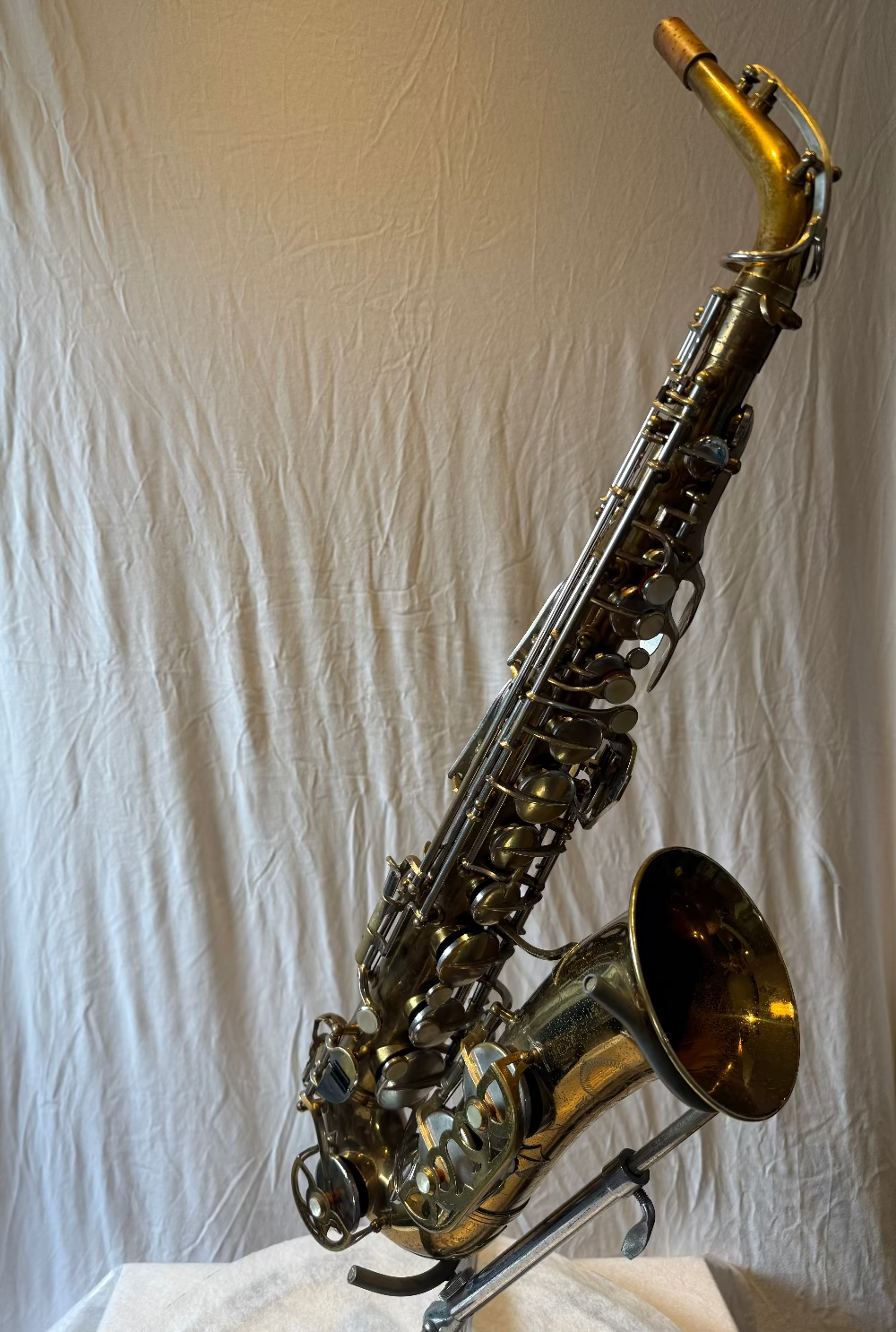 Malerne Paris Artist alt saxofoon 