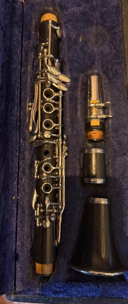 Noblet Paris Eb clarinet complete with original mouthpiece and case