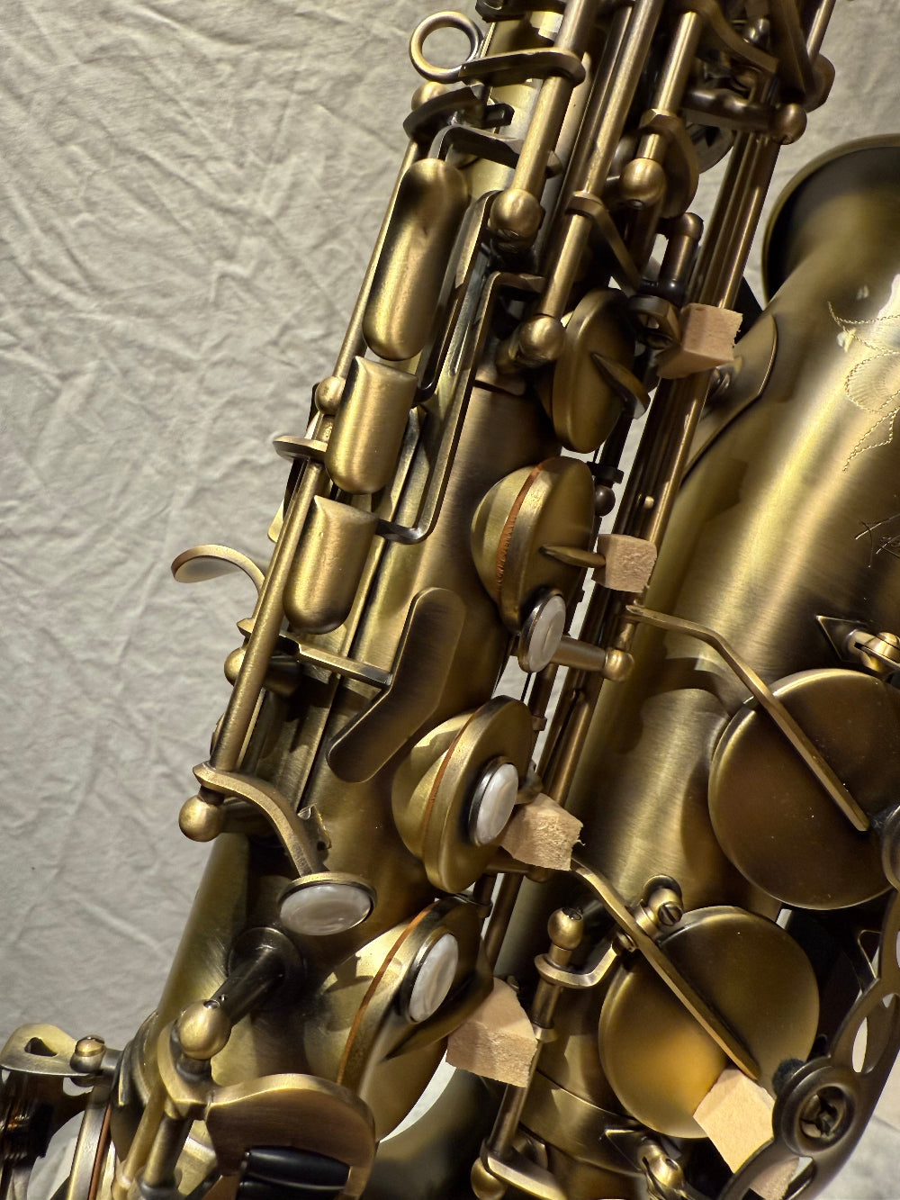 Nieuwe saxofoondetail rechts