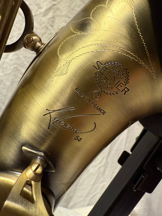 Nieuwe saxofoon gravure