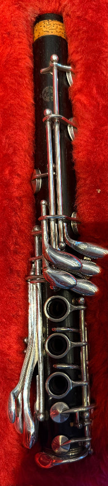 Selmer Series 9 clarinet lower joint with keys detail