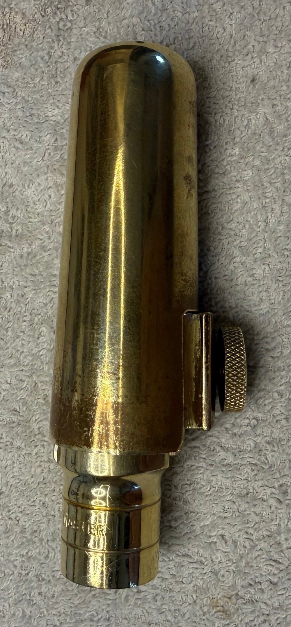 Side profile of vintage Otto Link Super Tone Master USA tenor saxophone mouthpiece