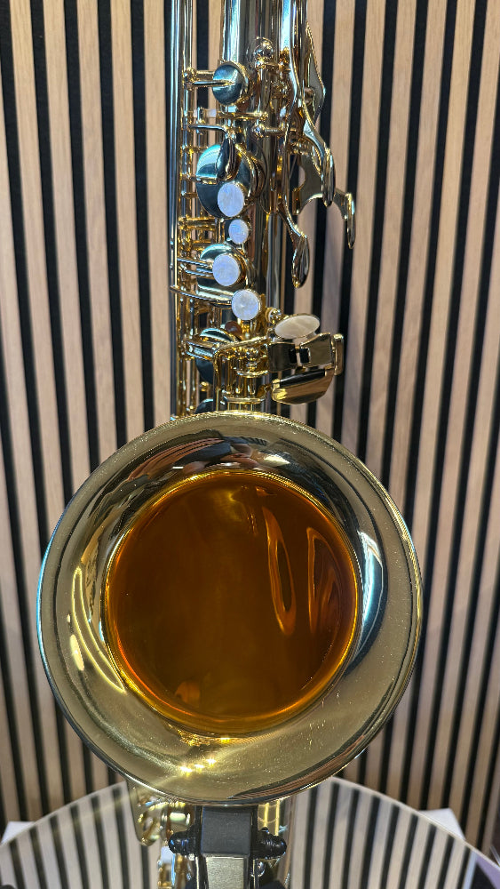 Trevor James The Horn tenor saxophone in gold lacquer – close-up of bell opening, pearl key touches and side keywork
