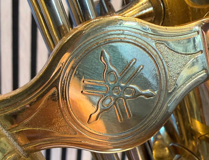 Yamaha YTS-21 tenor saxofoon logo
