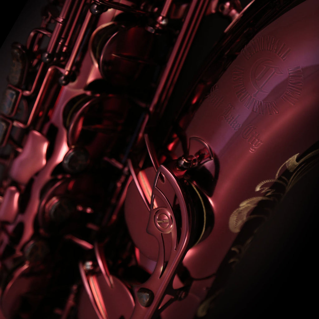 Cannonball T5-R tenor saxophone – Black Ruby™