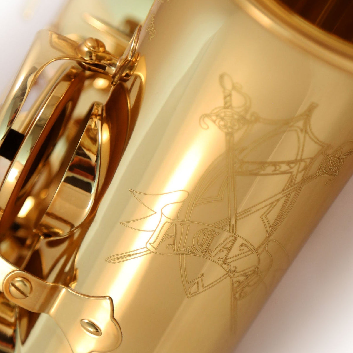 Cannonball TA-L tenor saxophone – Rich Gold Lacquer