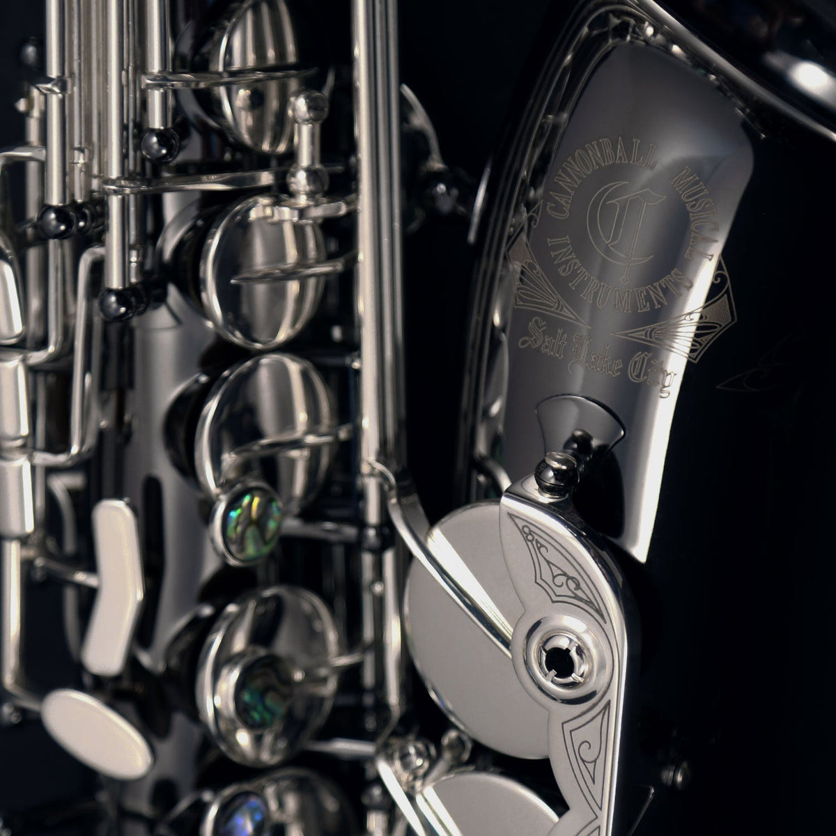 Cannonball AScep-BS alto saxophones – Black Nickel / Silver-Plated Keys