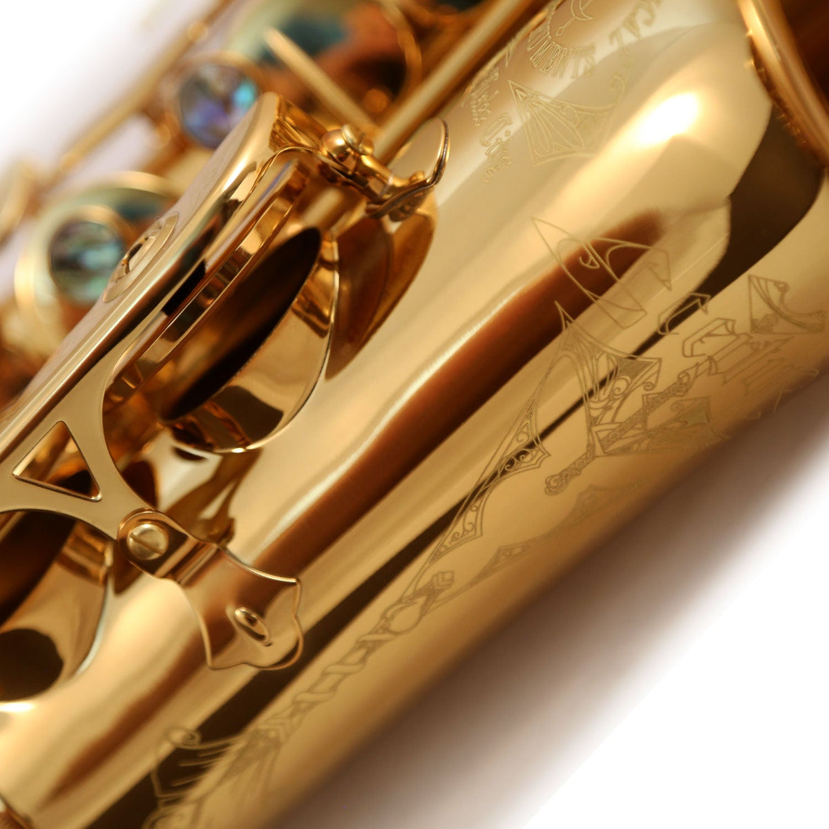 Cannonball TScep-L tenor saxophone – Rich Gold Lacquer
